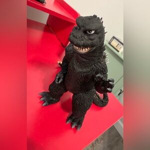 2007 Bandai Godzilla Millennium figure out of box like new